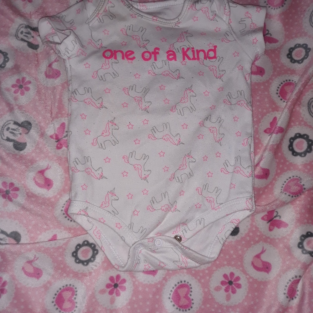 Baby clothes